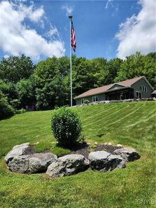 1683 Song Mountain Rd