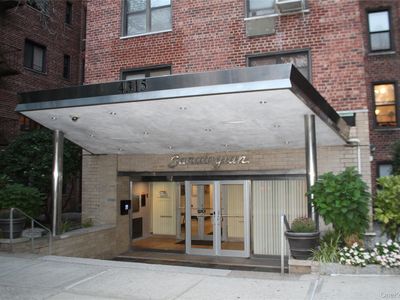 4315 Webster Avenue #3B
