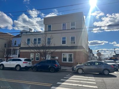 410 1St Ave #7