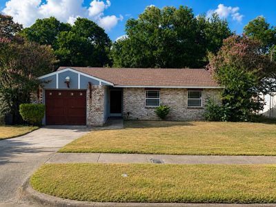 Property at 731 Holliday Ln, Duncanville, TX