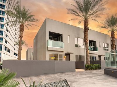 4545 Dean Martin Dr UNIT 101