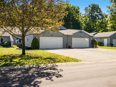3724 Country Club Dr #14