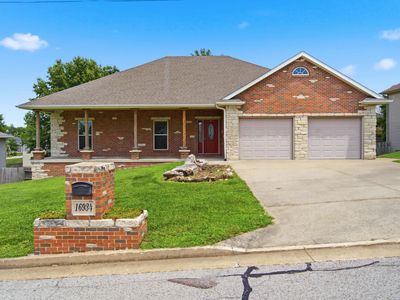 16934 Farris Cir