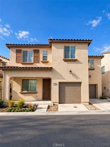 1454 E Laurelwood Dr