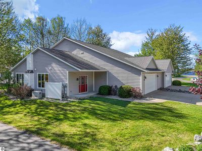 122 Davidsen Shores Dr #18