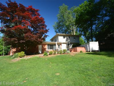 615 Willard Ave