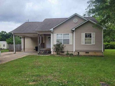 Property at 1006 5th Pl, Sylacauga, AL