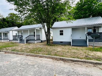 106 E Dewey St