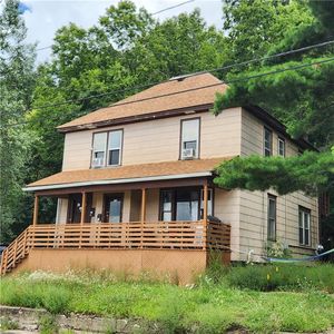 715 South Dewey Street #2