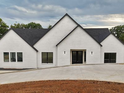 1405 Apache Ct