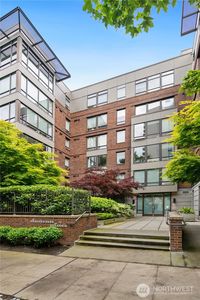 4547 8th Avenue NE #308