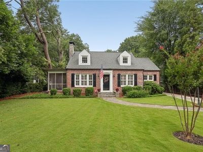 3054 Peachtree Dr NE