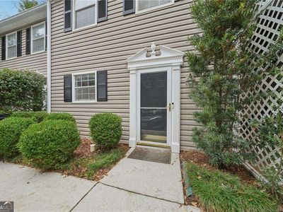 1750 Clairmont Rd APT 8