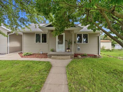 6 Virginia Dr