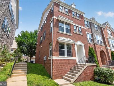 27 Fairbanks Dr