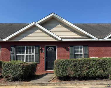 222 Katelyn Cir