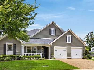 122 Hallette Dr