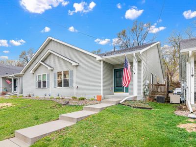 215 9th Ave N