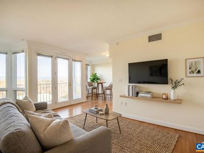 500 Crestwood Dr Unit 1405