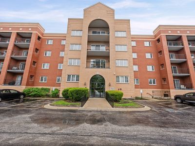 59 S Hale St Unit 103