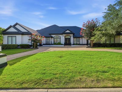 1 BAYSIDE CT