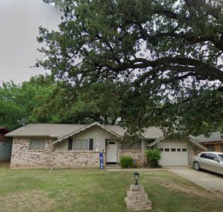 84 Ravenswood Dr