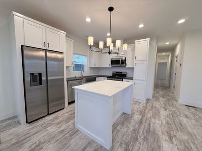 1100 Industrial Blvd