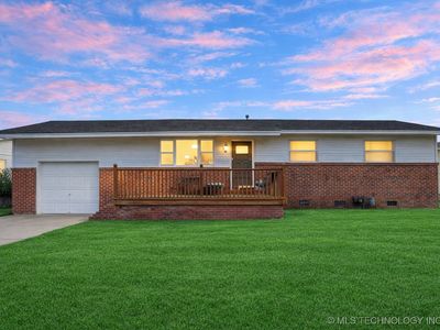 Property at 1410 Abbott Ave, Pawhuska, OK