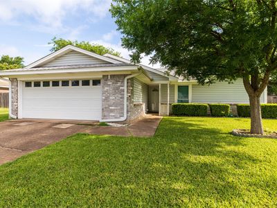 1309 Mercedes St