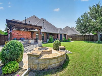 8009 Long Trail Dr