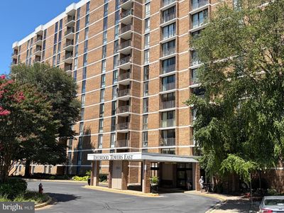 2311 Pimmit Dr APT 706