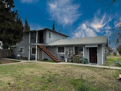 6848-6860 Walnut Ave