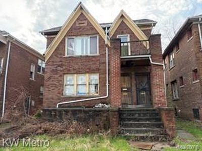 3331 Kendall St