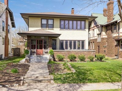 987 Portland Ave