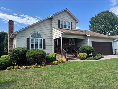 206 Maplewood Ct