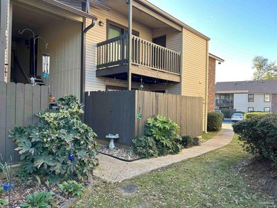 2201 Scenic Hwy N #4