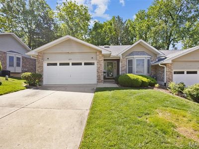 3055 Oakmont Ct