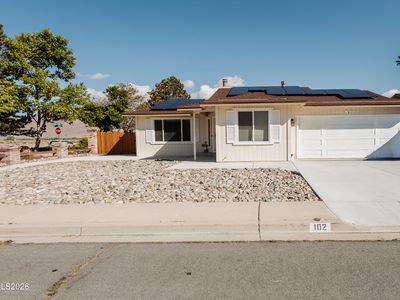 102 Woodlake Ct
