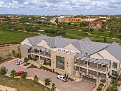 320 N O'Connor Ridge Blvd #21