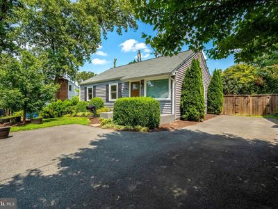 2017 Edgar Ct