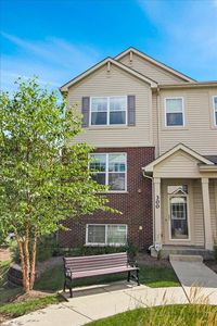 300 Lexington Ln