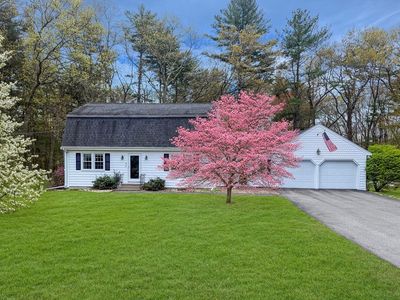 7 Farrwood Dr