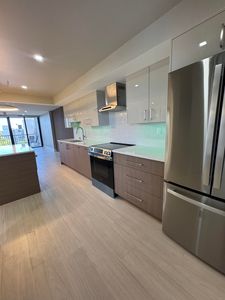 12 Royal Palm Way #6030