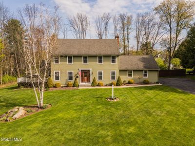 15 Cobblestone Drive
