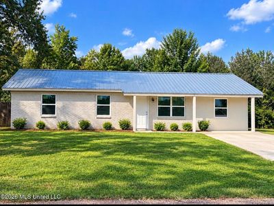 204 Perry Dr