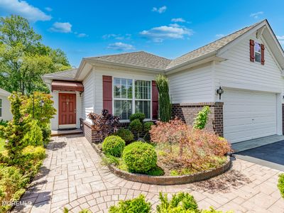 53 Kingston Drive
