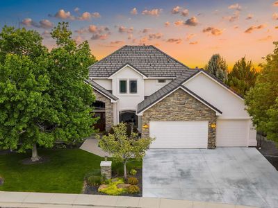 3757 W Quail Hollow Ct
