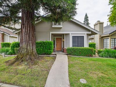 2004 Fernwood Cir