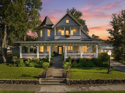 305 W Elm St
