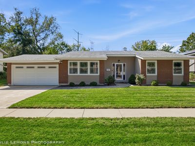 Property at 6020 Tyler Dr, Woodridge, IL